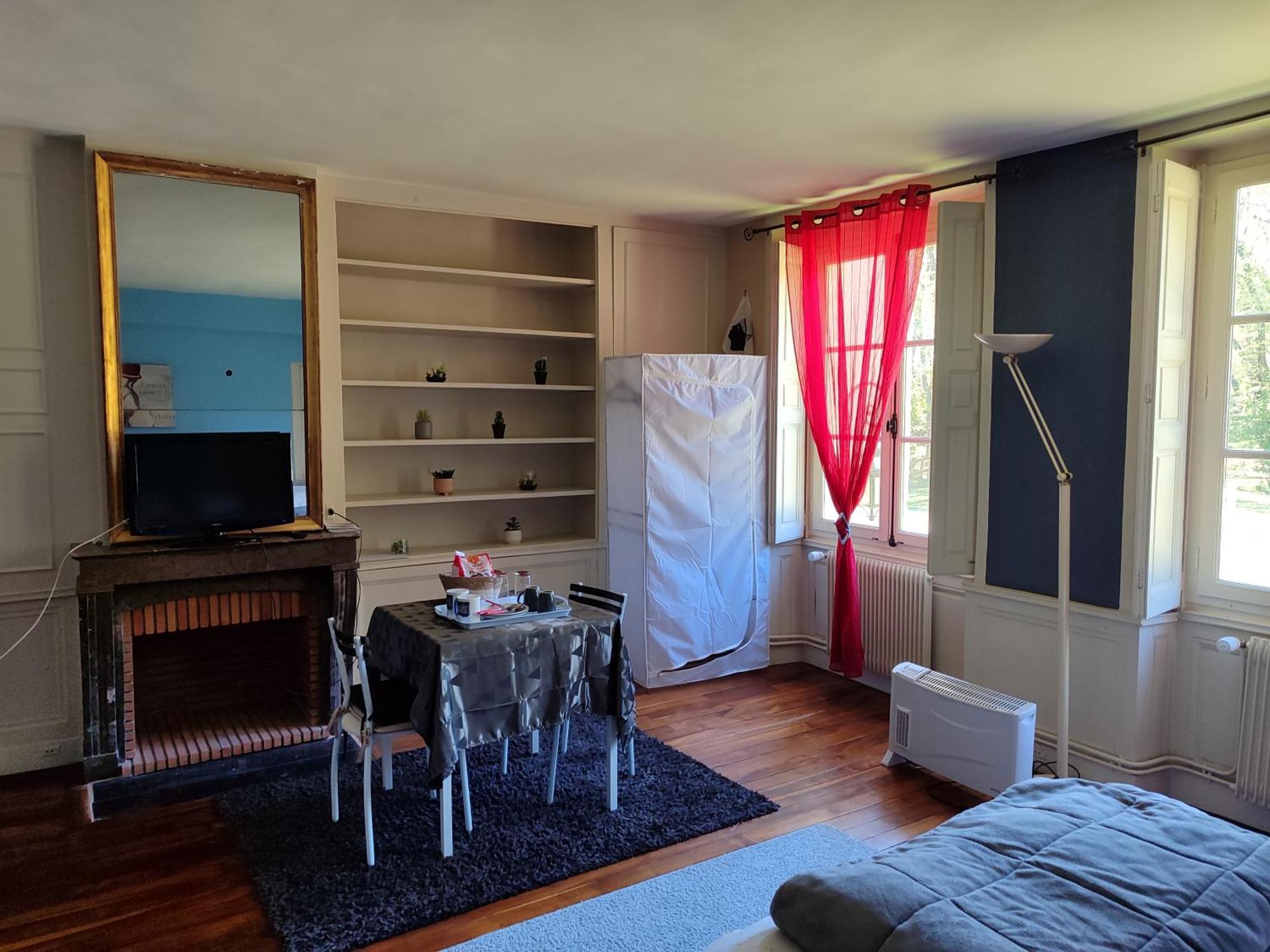 Chambres D'Hotes Chez Sylvie Donnemain-Saint-Mames Esterno foto